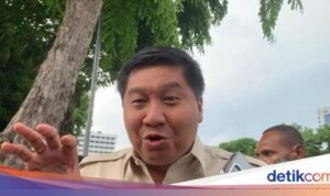 Serah Terima Kunci Rusun Pasar Rumput: Kehadiran Ara-Tito