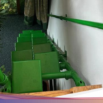 Mencoba Keberanian: Siap Menguji Nyali di Tangga Mengerikan Ini?