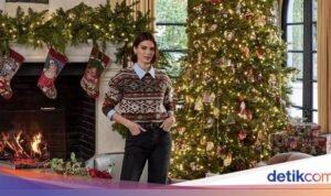 Memandang Keindahan Dekorasi Natal di Rumah Vintage Kendall Jenner