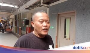 Sule Mempersembahkan Rumah Baru untuk Cucu Pertama