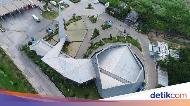 Menakjubkan! 7 Masjid Tanpa Kubah di Indonesia