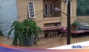 Asuransi Rumah: Perlindungan Saat Banjir Mengancam